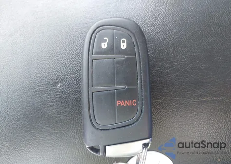 2019 Jeep Cherokee Latitude Plus 4X4 from USA, damaged, VIN 1C4PJMLB2KD182263